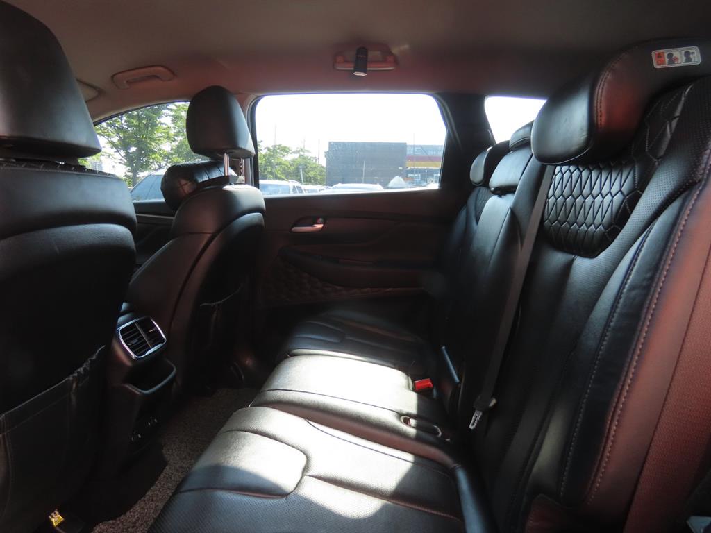 HYUNDAI Santa Fe 2019 Negro - Importación desde Corea - HF Imports Iquique - Foto 8
