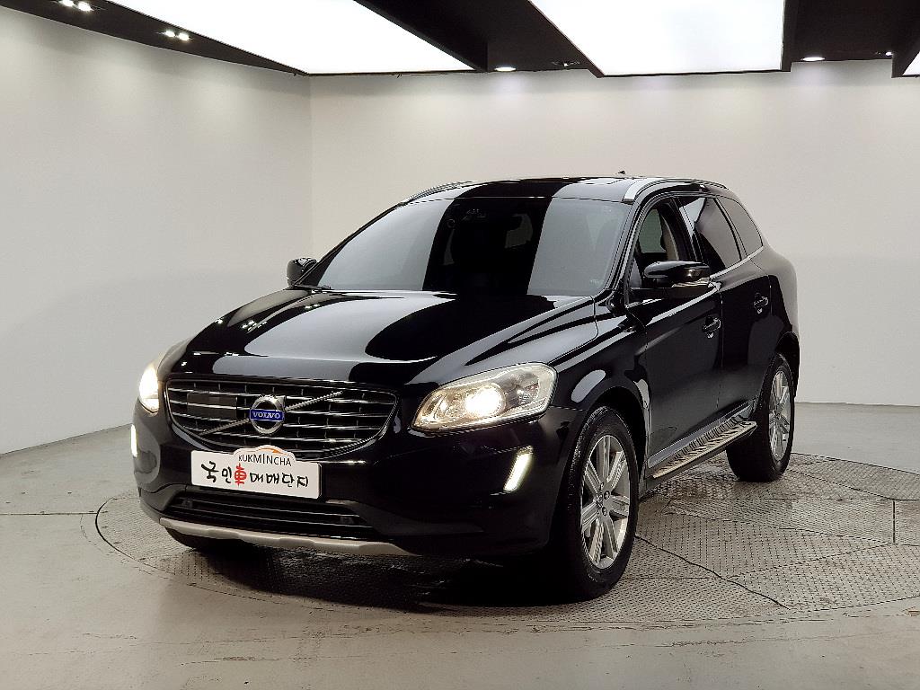 Volvo XC60 2017 Negro - Importación desde Corea - HF Imports Iquique - Foto 1