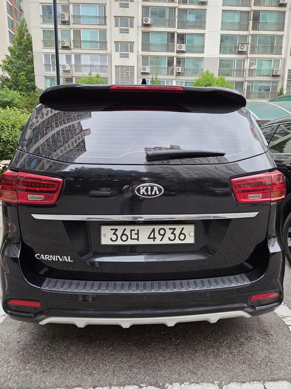 KIA Carnival 2019 Negro - Importación desde Corea - HF Imports Iquique - Foto 1