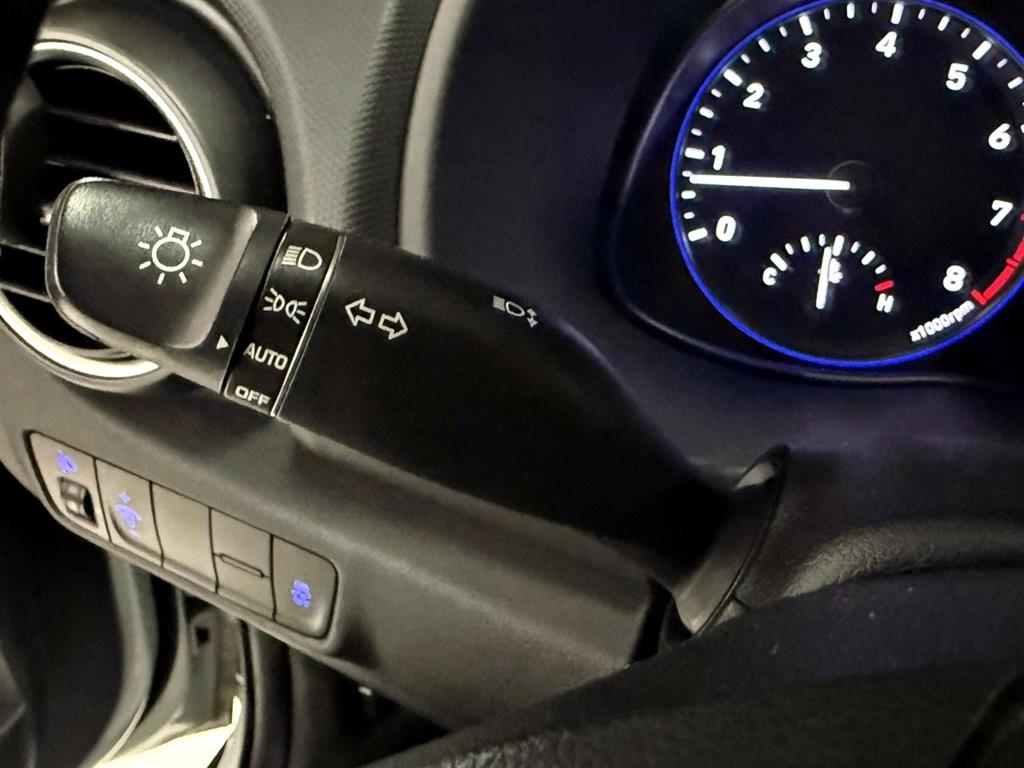 HYUNDAI Kona 2018 Blanco - Importación desde Corea - HF Imports Iquique - Foto 18