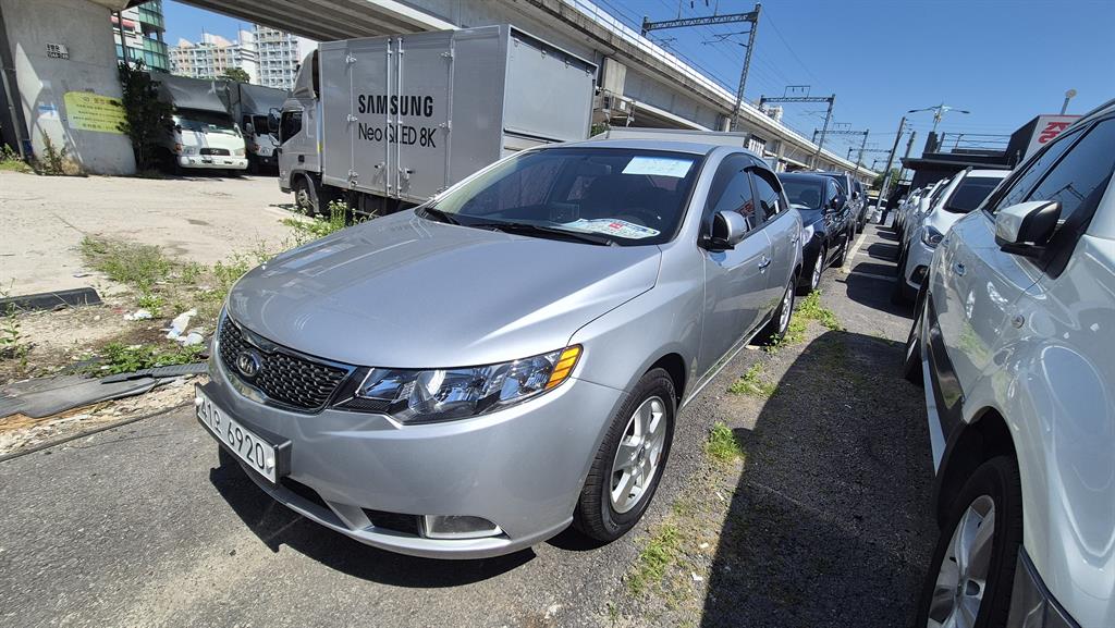 KIA Forte 2012 Plateado - Importación desde Corea - HF Imports Iquique - Foto 1