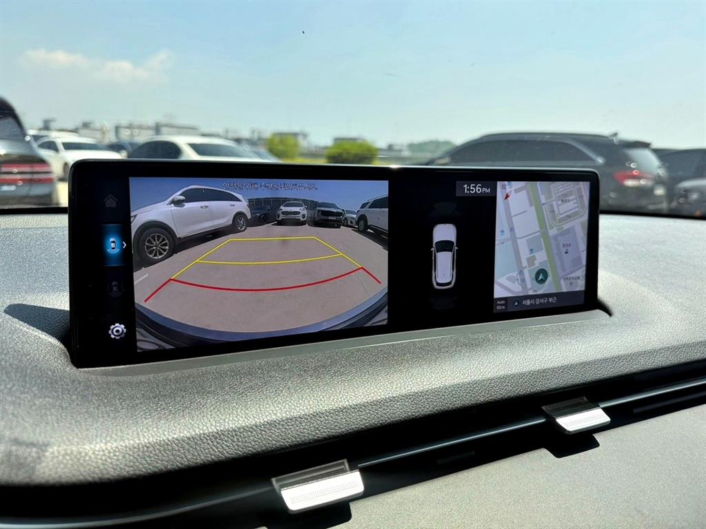 Genesis GV70 - Vista 12