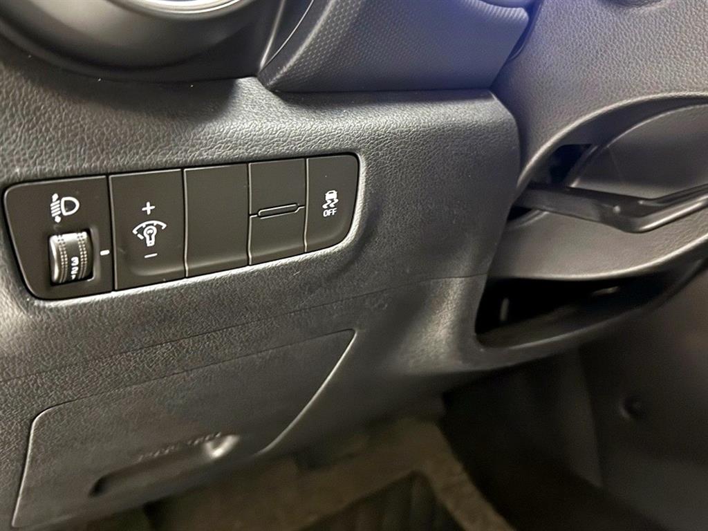 HYUNDAI Kona 2018 Blanco - Importación desde Corea - HF Imports Iquique - Foto 17