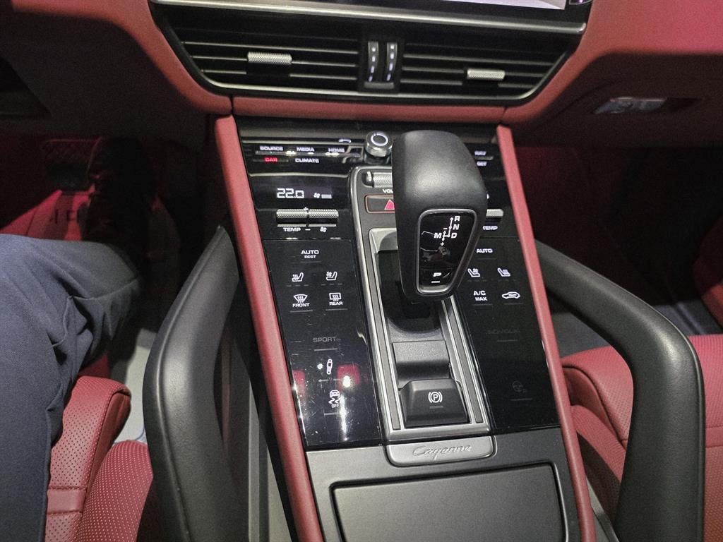 Porsche Cayenne - Vista 12