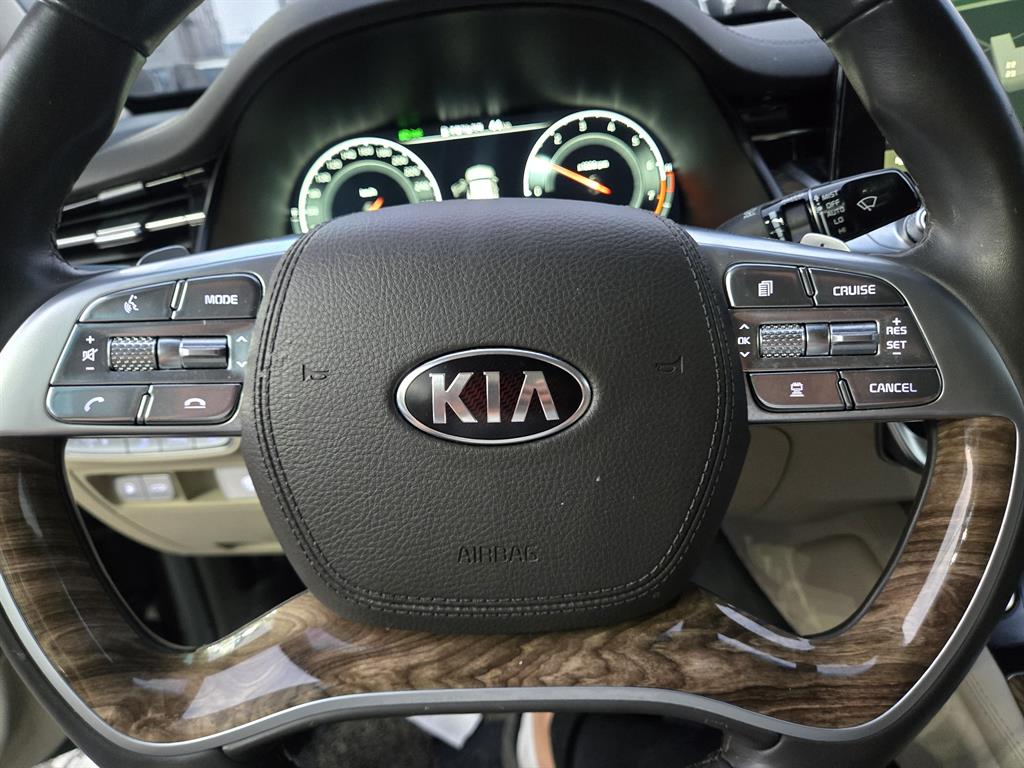 KIA K9 - Vista 6