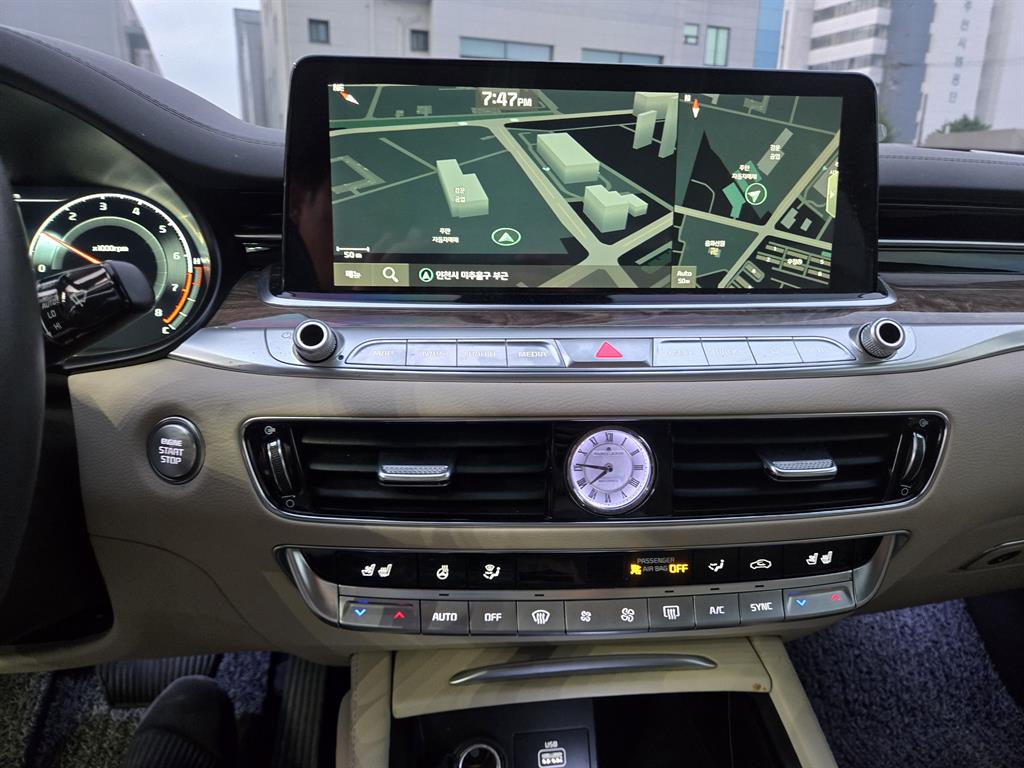 KIA K9 - Vista 8