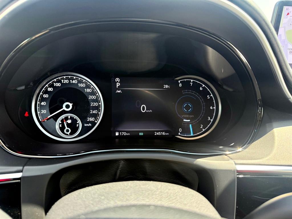 Genesis GV70 - Vista 10