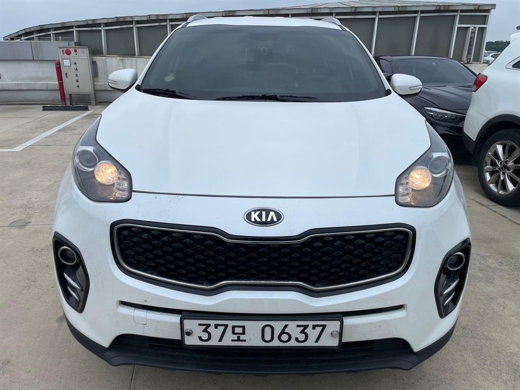 KIA Sportage 2016 Blanco - Importación desde Corea - HF Imports Iquique - Foto 1