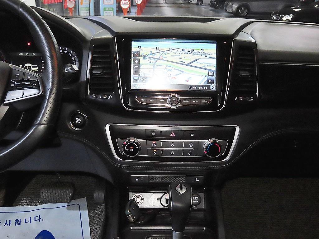 Ssangyong Rexton - Vista 11