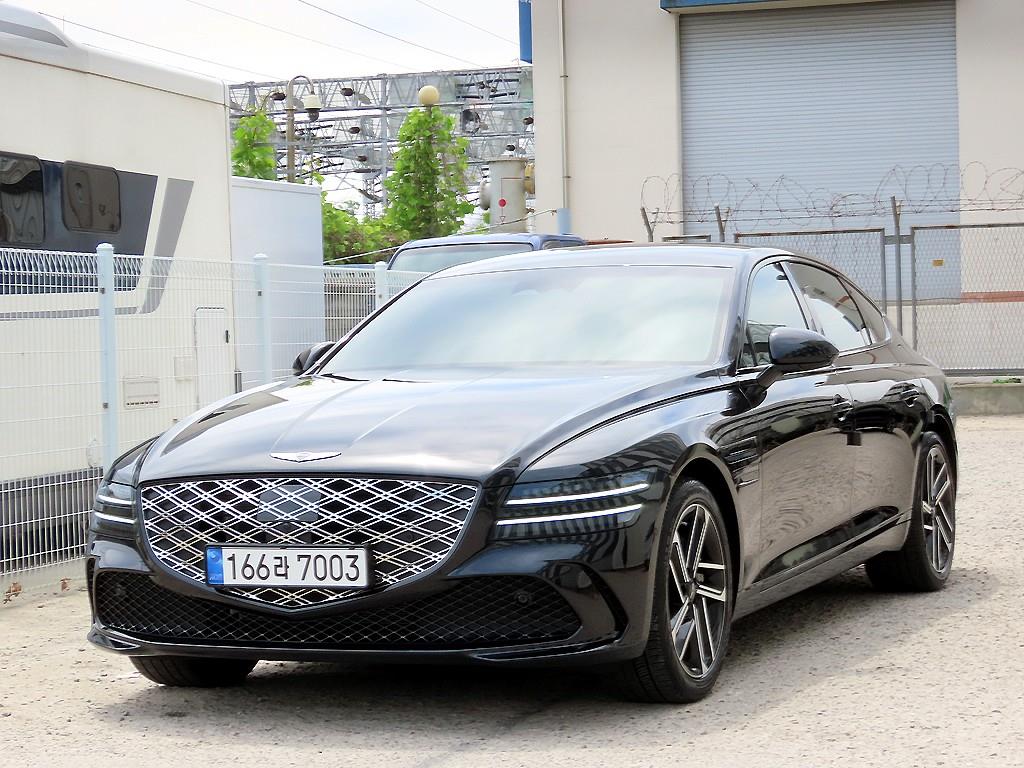 Genesis G80 - Vista 2