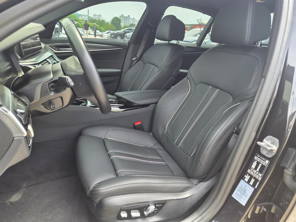 BMW 5 Series - Vista 7