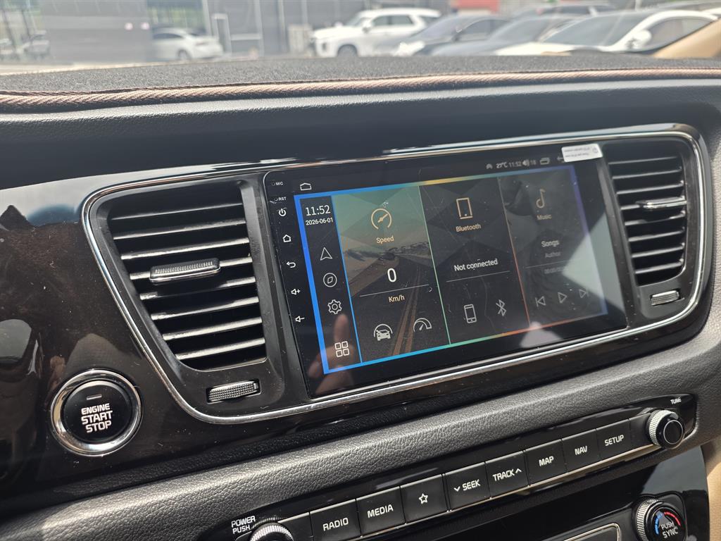 KIA Carnival 2019 Negro - Importación desde Corea - HF Imports Iquique - Foto 14