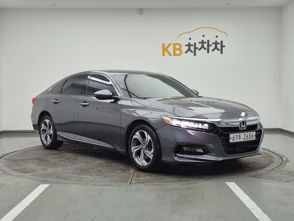 Honda Accord - Vista 2