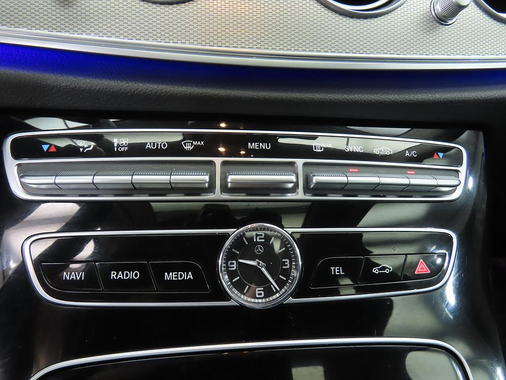 Mercedes Benz E class 2017 Negro - Importación desde Corea - HF Imports Iquique - Foto 14