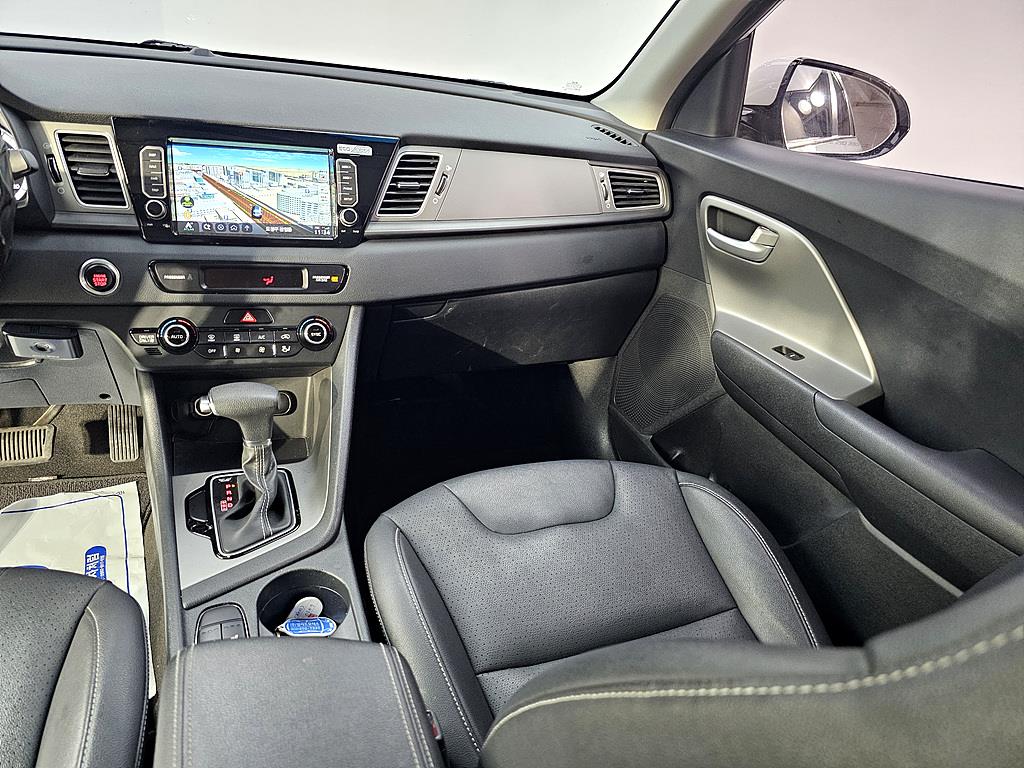 KIA Niro - Vista 10