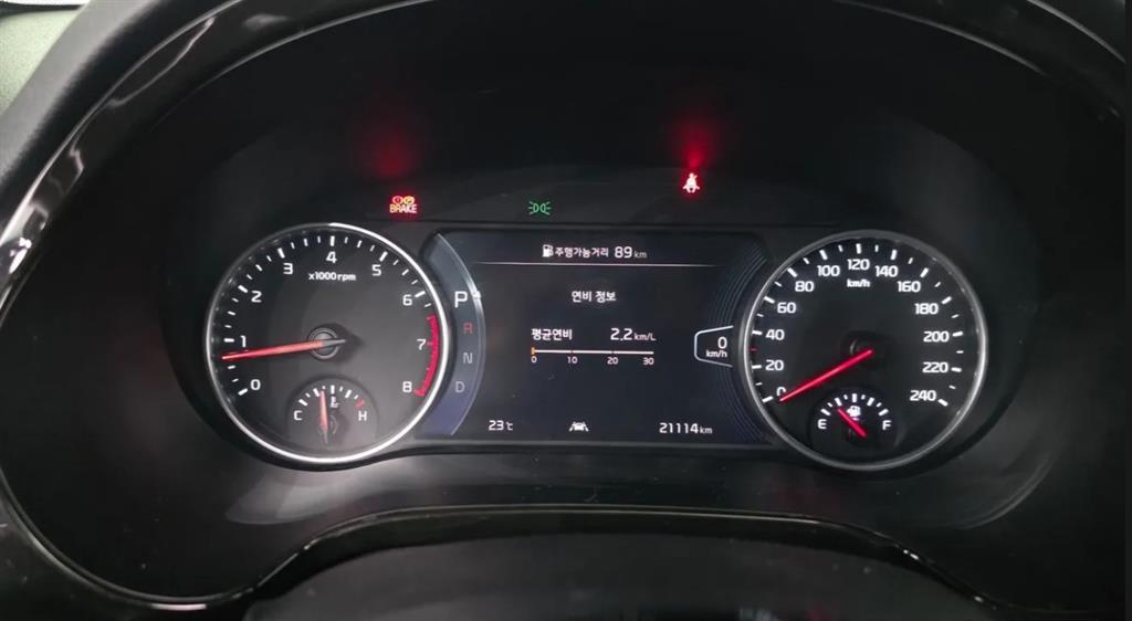 KIA Seltos - Vista 6