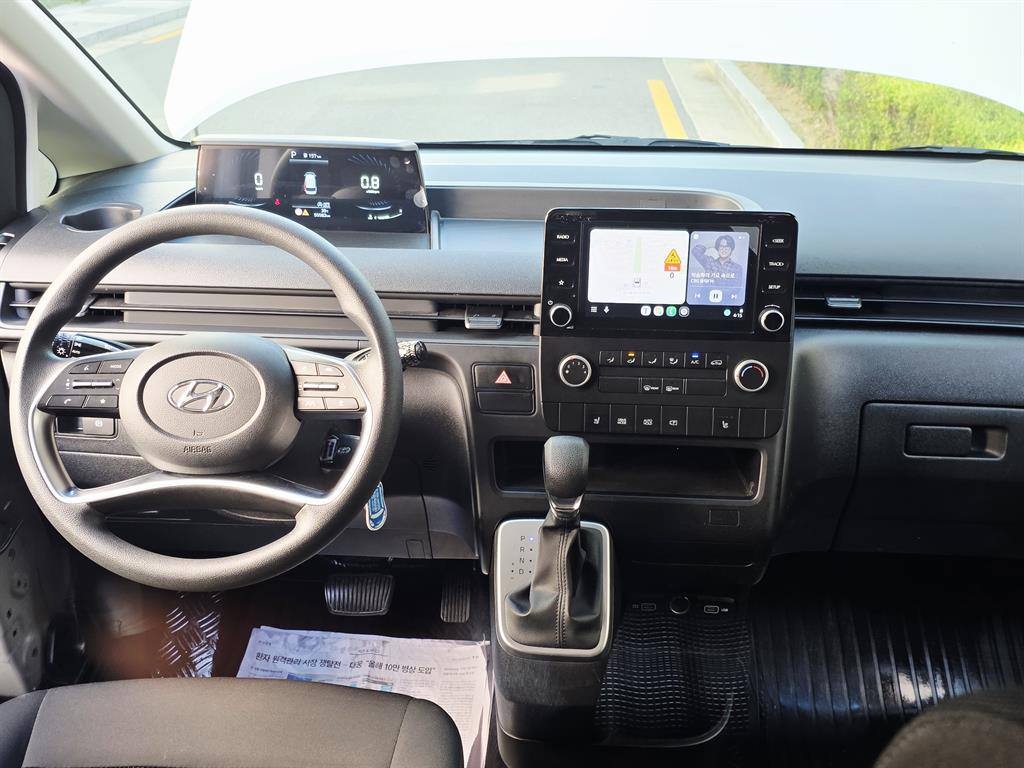 HYUNDAI Staria - Vista 4