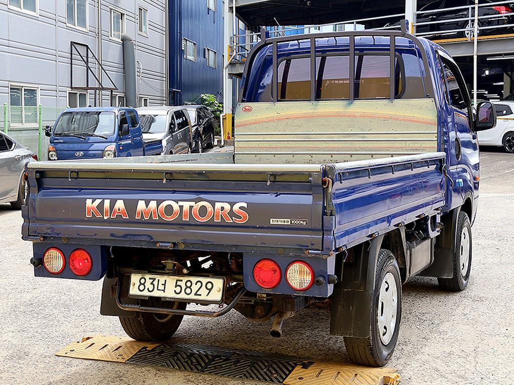 Small Truck Cargo (small) - Vista 7