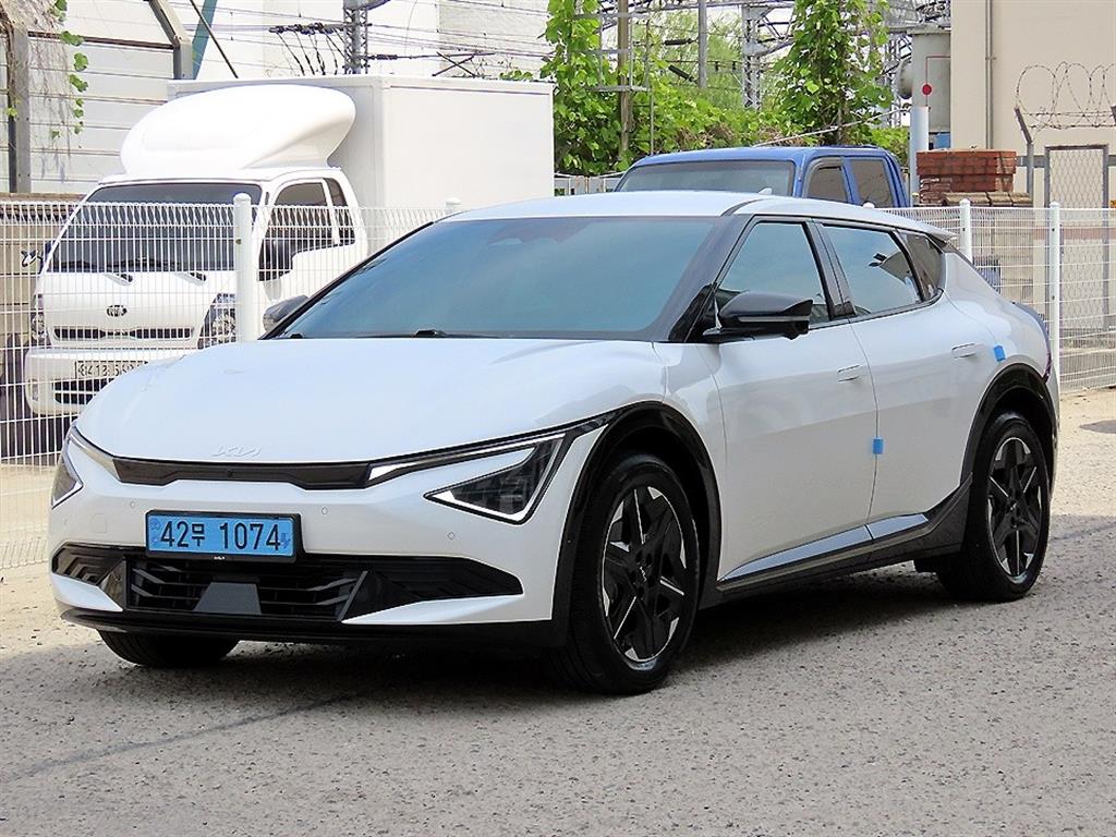 KIA EV6 - Vista 2