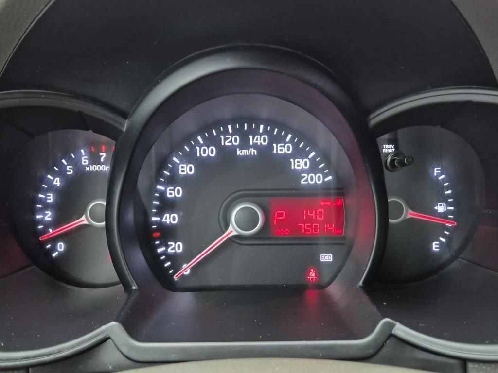 KIA Morning - Vista 4