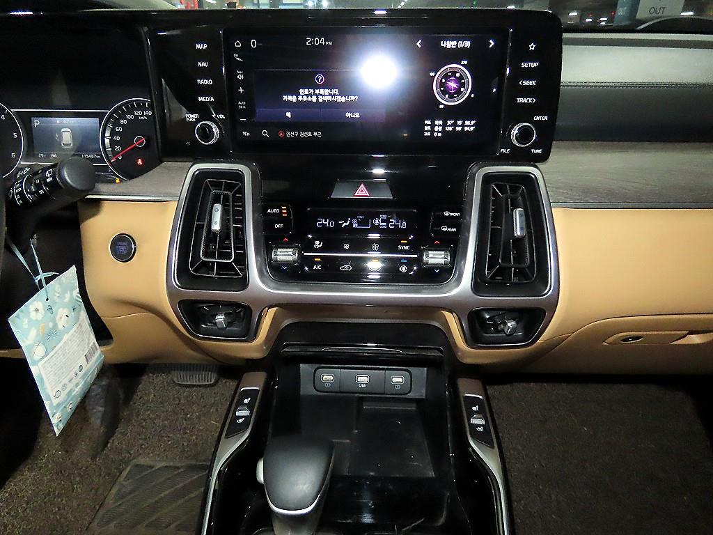 KIA Sorento - Vista 11