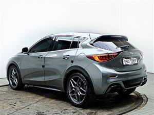 Infiniti Q - Vista 8
