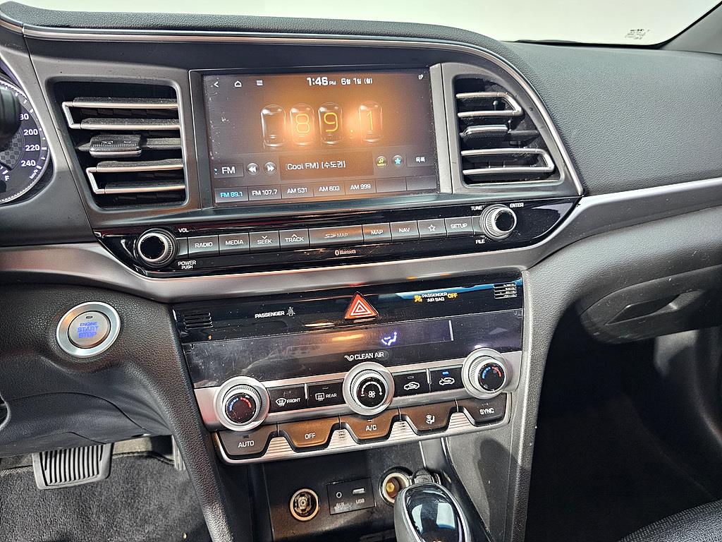 HYUNDAI Avante 2019 Blanco - Importación desde Corea - HF Imports Iquique - Foto 15