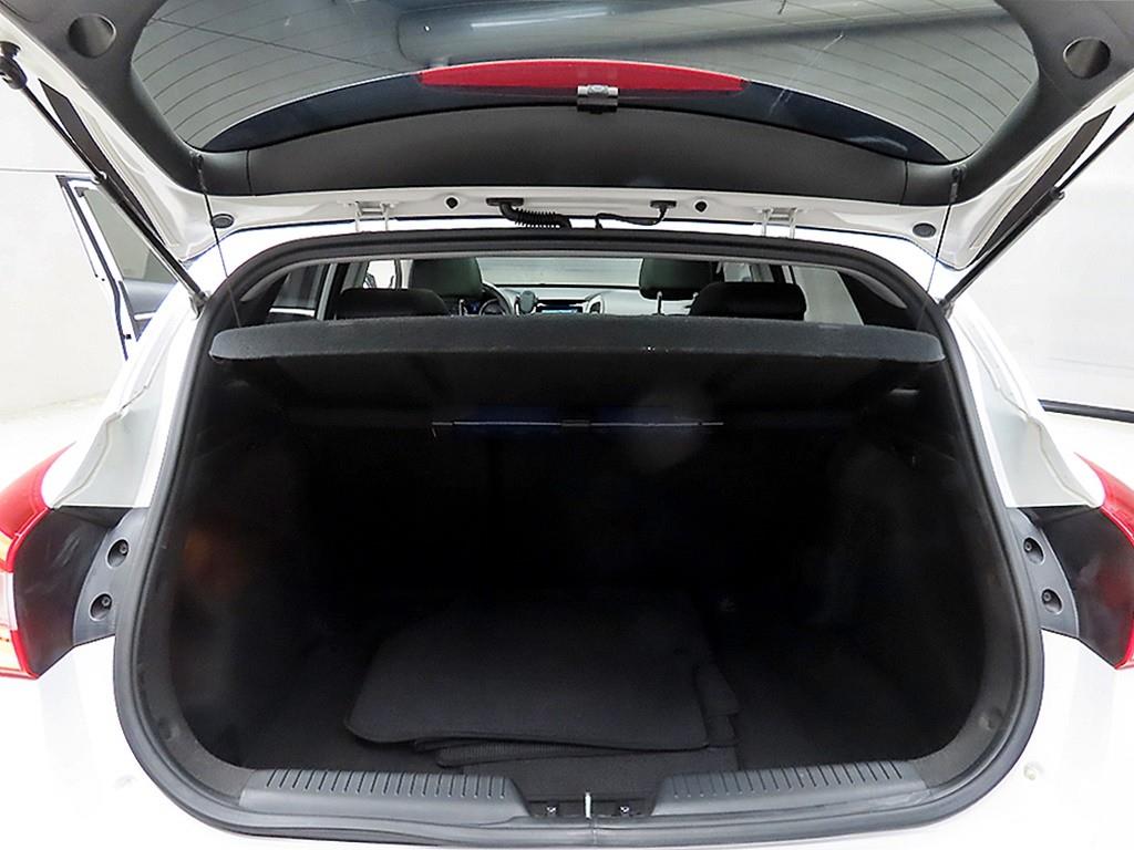 HYUNDAI i30 2014 Blanco - Importación desde Corea - HF Imports Iquique - Foto 18