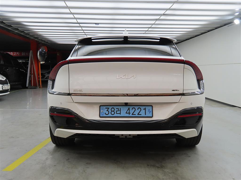 KIA EV6 - Vista 3