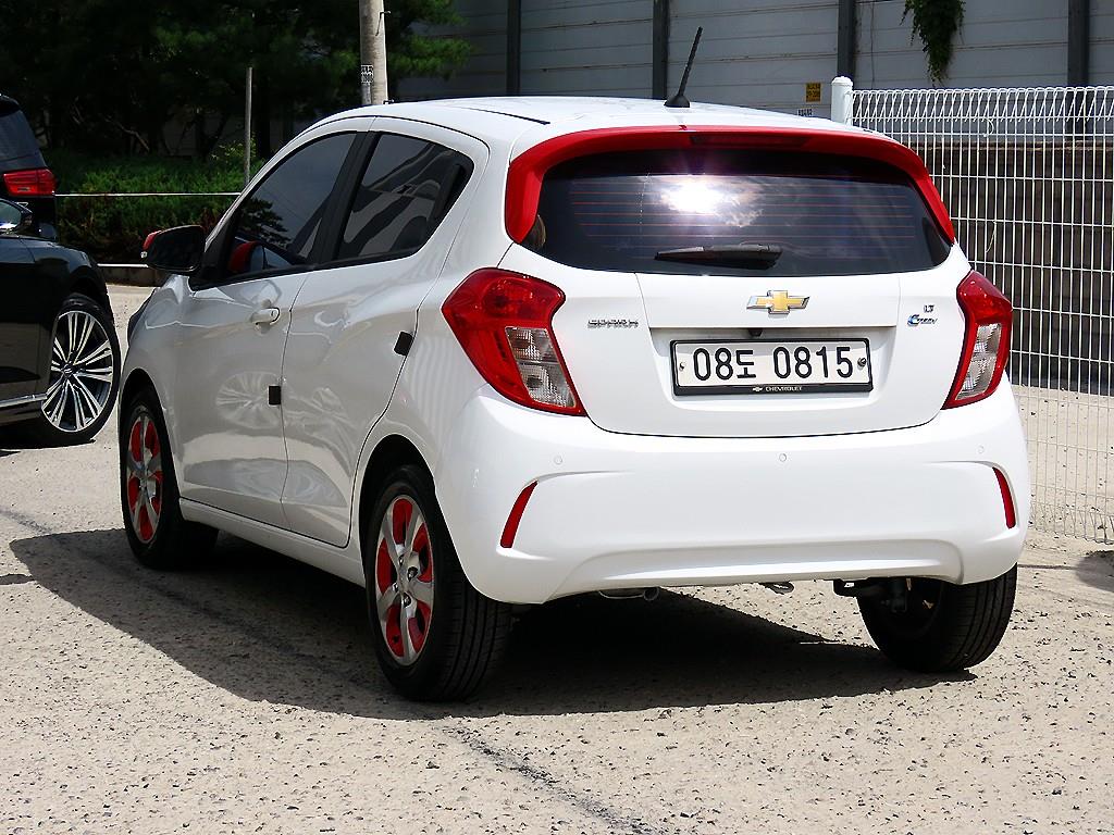 Chevrolet Spark - Vista 3