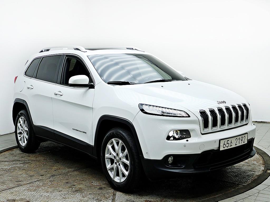 Jeep Cherokee - Vista 3