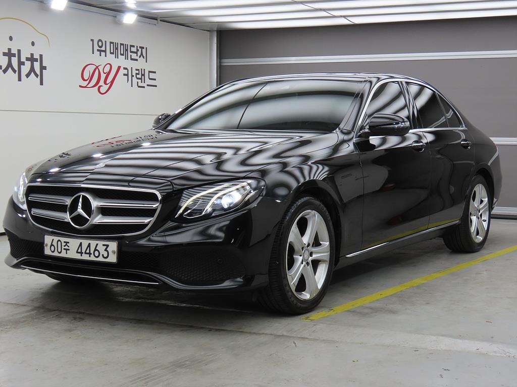 Mercedes Benz E class 2017 Negro - Importación desde Corea - HF Imports Iquique - Foto 1
