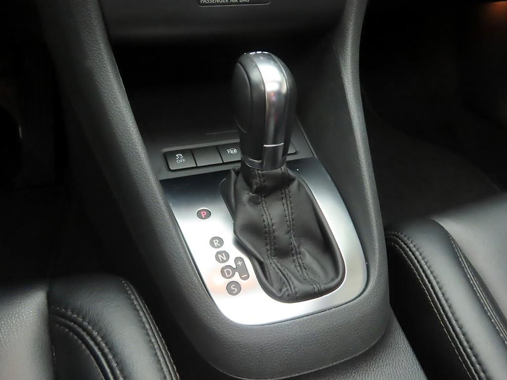 Volkswagen Golf - Vista 11