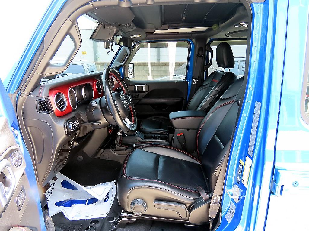 Jeep Wrangler - Vista 6