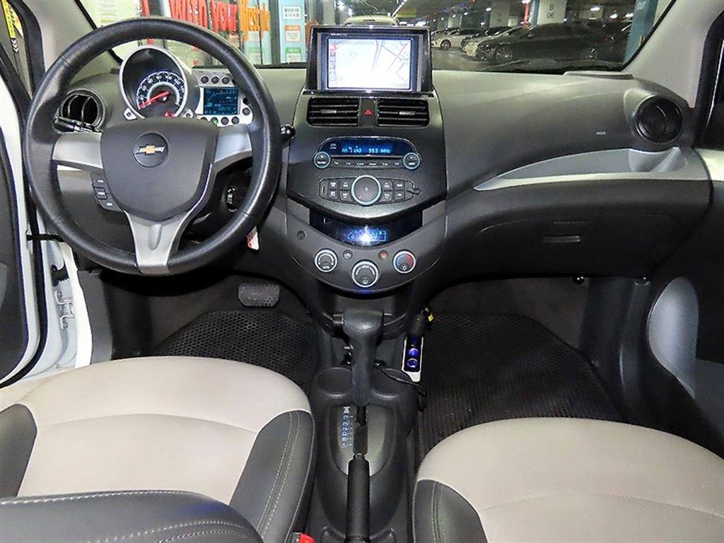 Chevrolet Spark - Vista 10