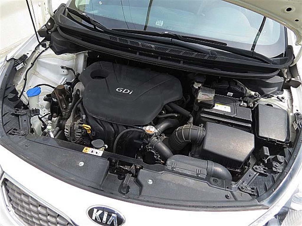 KIA K3 2013 Blanco - Importación desde Corea - HF Imports Iquique - Foto 11