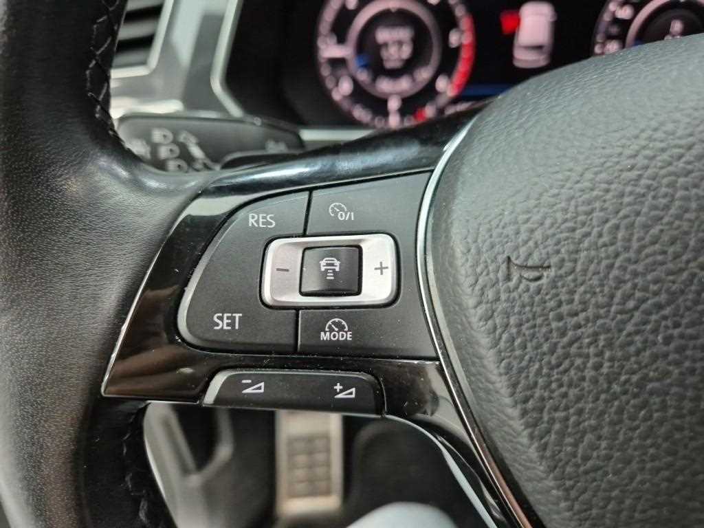 Volkswagen Tiguan 2018 Blanco - Importación desde Corea - HF Imports Iquique - Foto 16