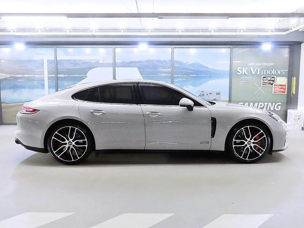 Porsche Panamera - Vista 3