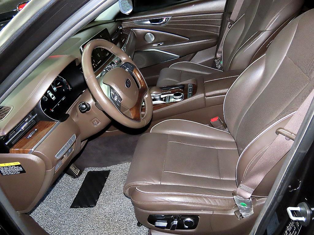 KIA K9 - Vista 6