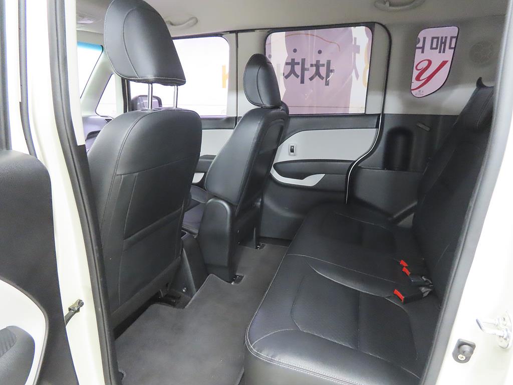 KIA Ray - Vista 6