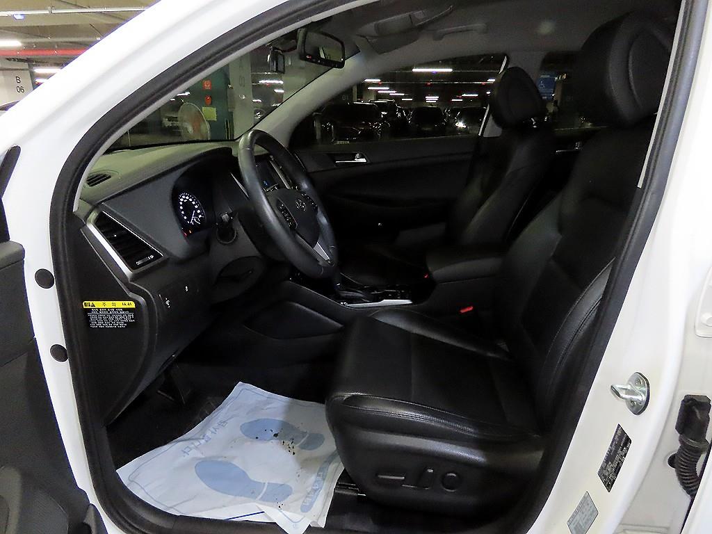 HYUNDAI Tucson - Vista 6