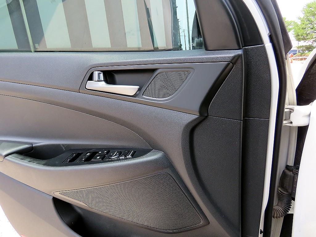 HYUNDAI Tucson - Vista 11