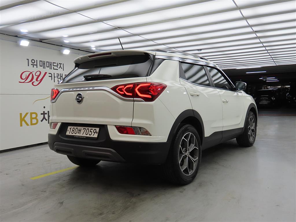 Ssangyong Korando - Vista 4