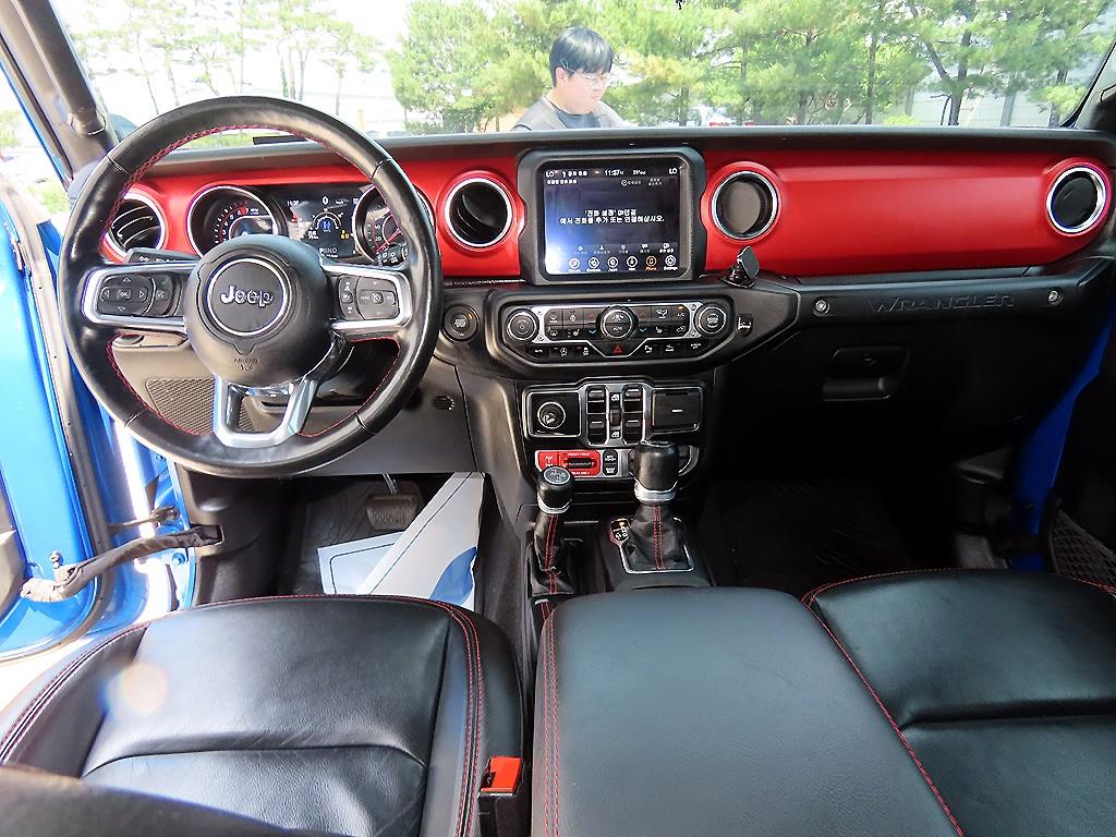 Jeep Wrangler - Vista 8