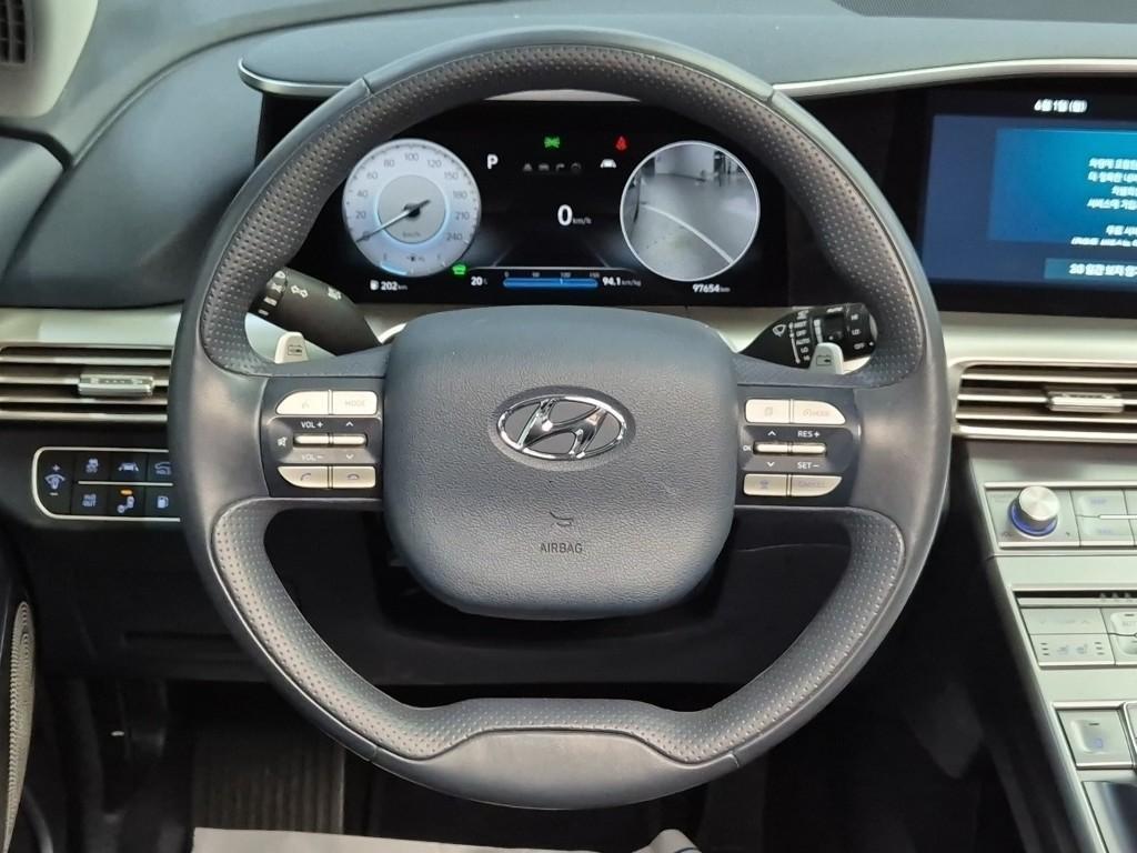 HYUNDAI Nexo - Vista 9