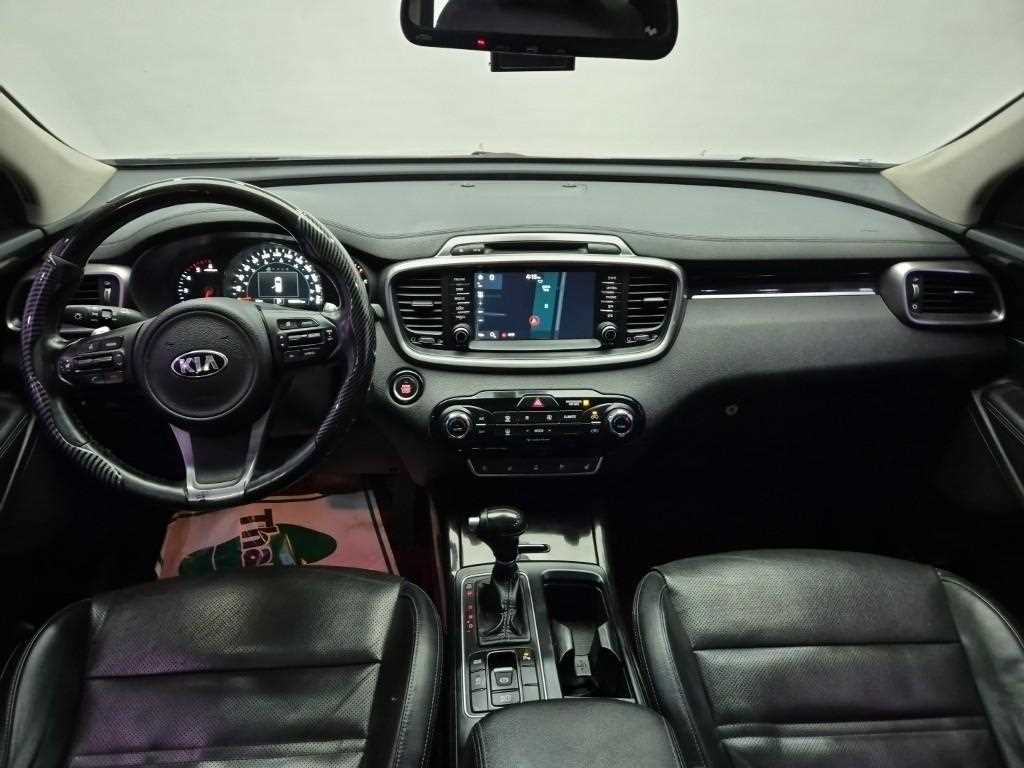 KIA Sorento - Vista 7