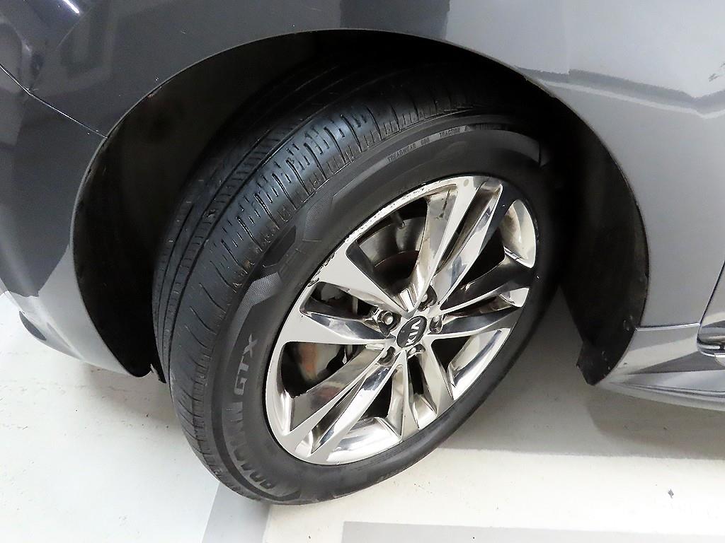 KIA Carnival 2015 Negro - Importación desde Corea - HF Imports Iquique - Foto 19