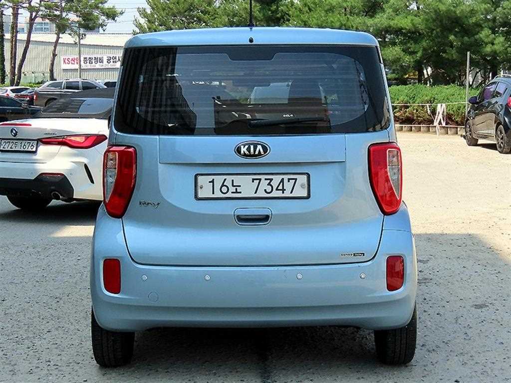 KIA Ray - Vista 4