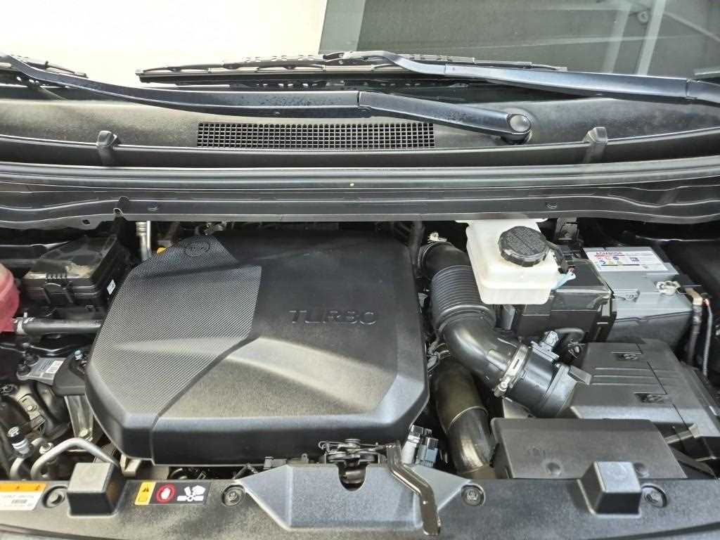 HYUNDAI Staria - Vista 5