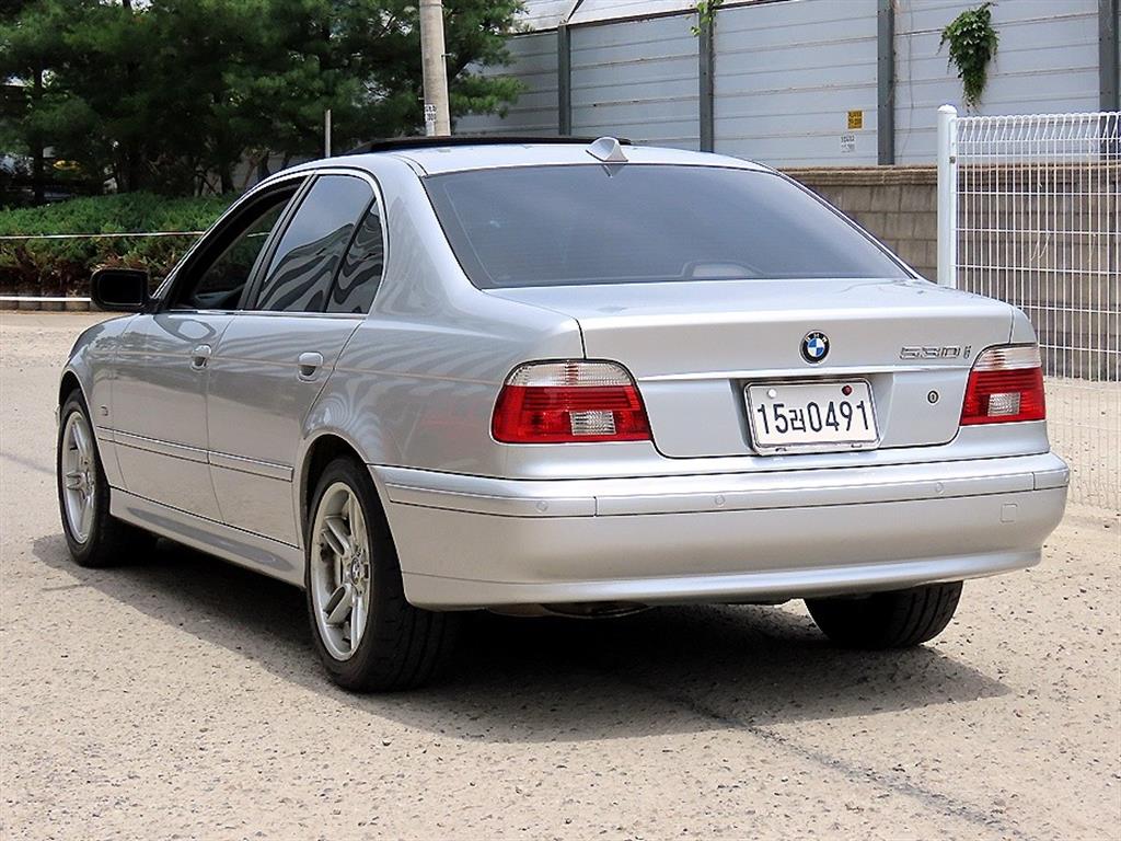 BMW 5 Series - Vista 3
